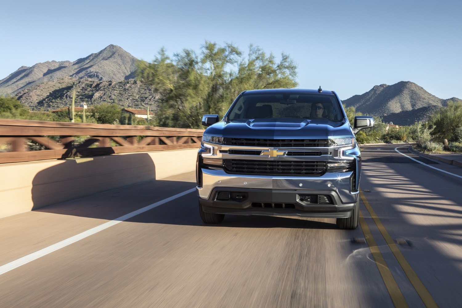 Chevrolet Silverado 1500 Double Cab IV 6.2 EcoTec3 V8 (420 Hp) 4WD ...